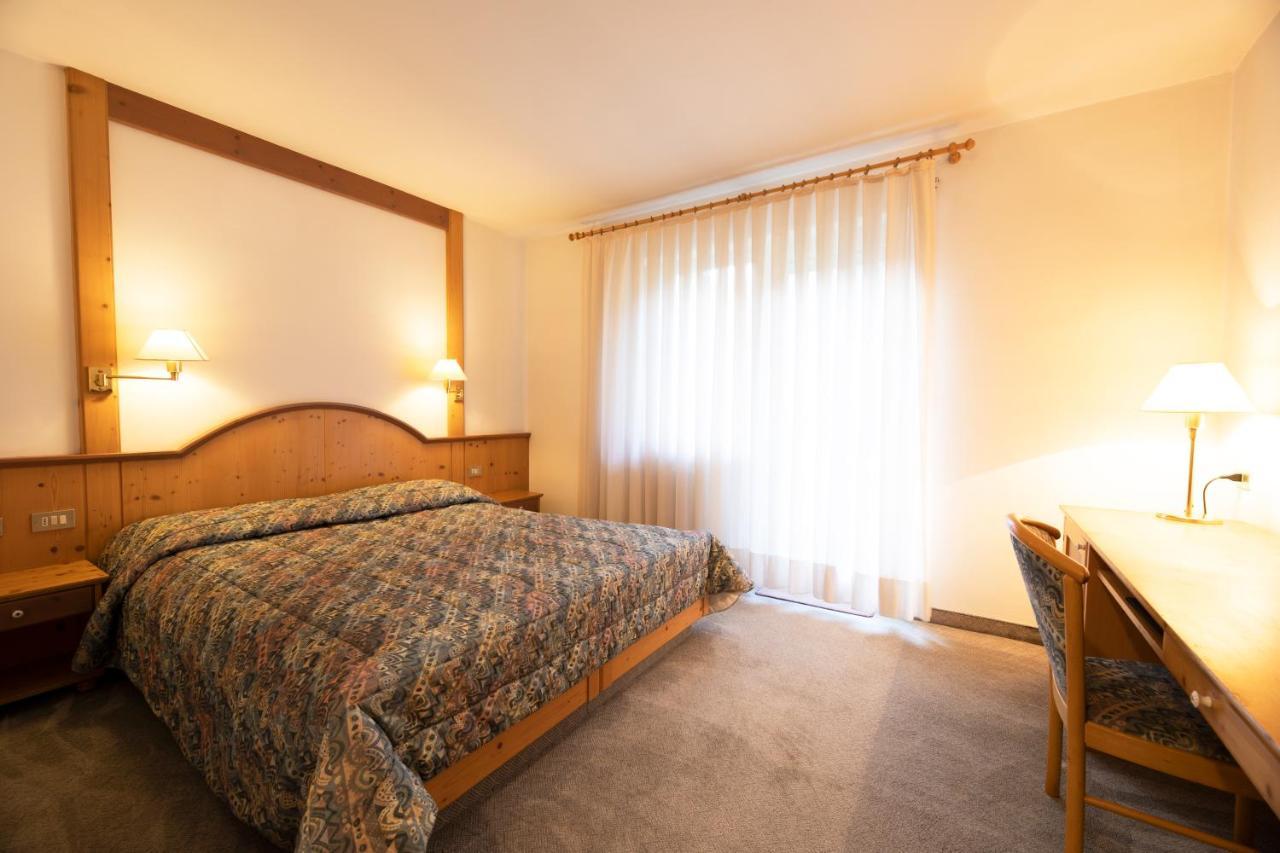 Hotel Villa Rosa Campitello di Fassa Kültér fotó